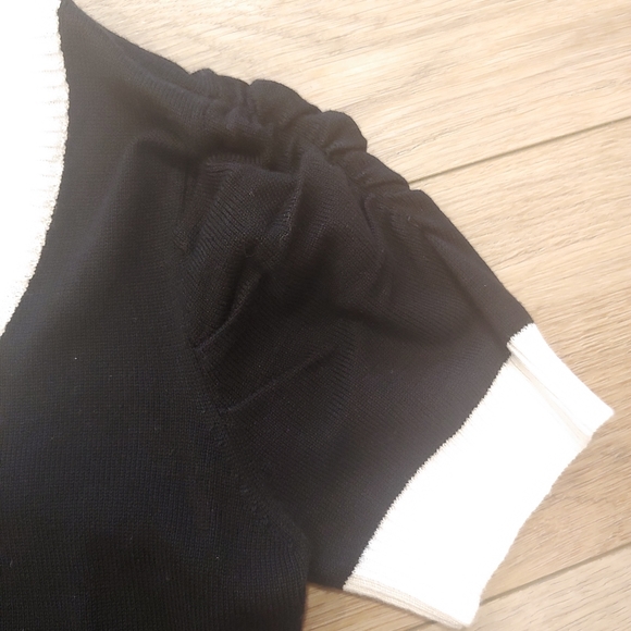Black & white knit top with ruched sleeves // M - Picture 3 of 5